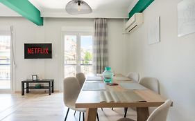 Apartment (90 m²), 2 Schlafzimmer und 1 eigene Badezimmer in Vadaris-Dikastiria Bezirk